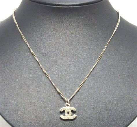 chanel necklace with cc logo|chanel logo pendant necklace.